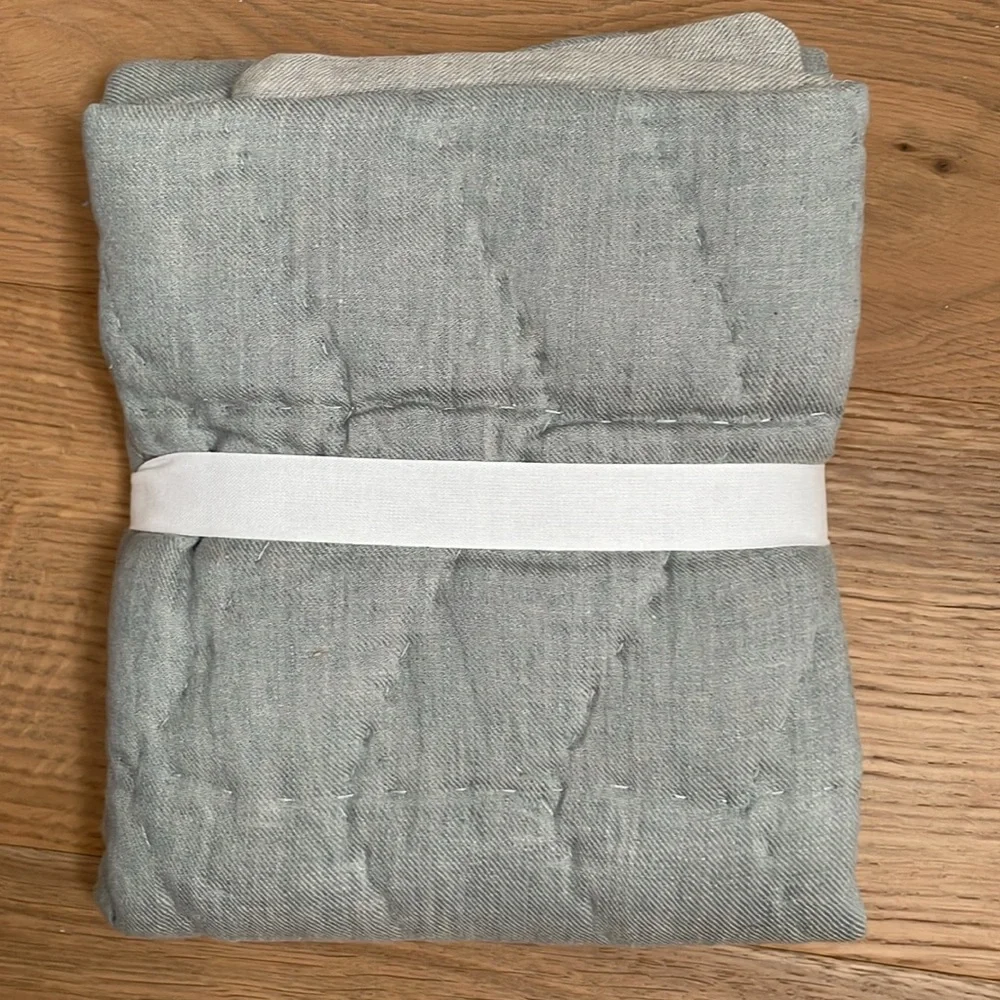 Pottery Barn Euro Willow Sham/Cotton Linen Reversible, NWOT